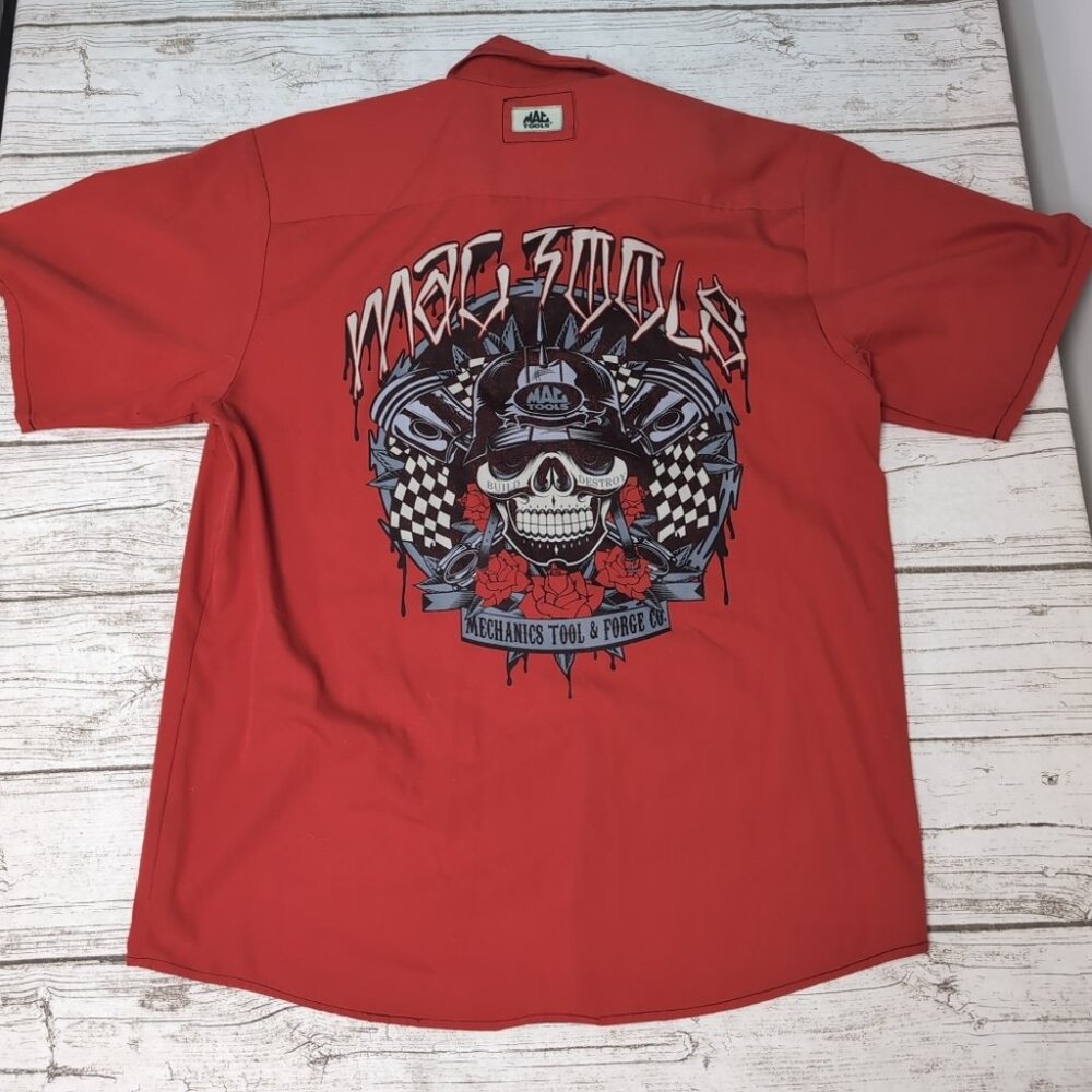 Mac Tools Red Button Up Short Sleeve Mechanic Skull Shirt Size Medium